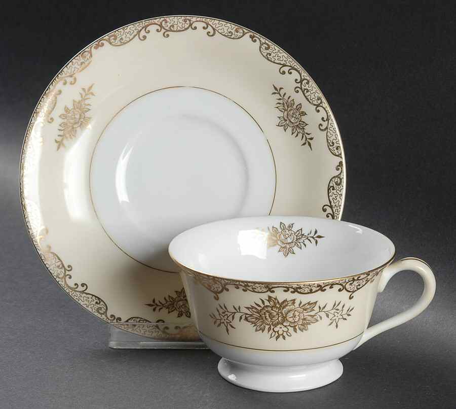 N2261 Footed Cup & Saucer Set by Noritake-1