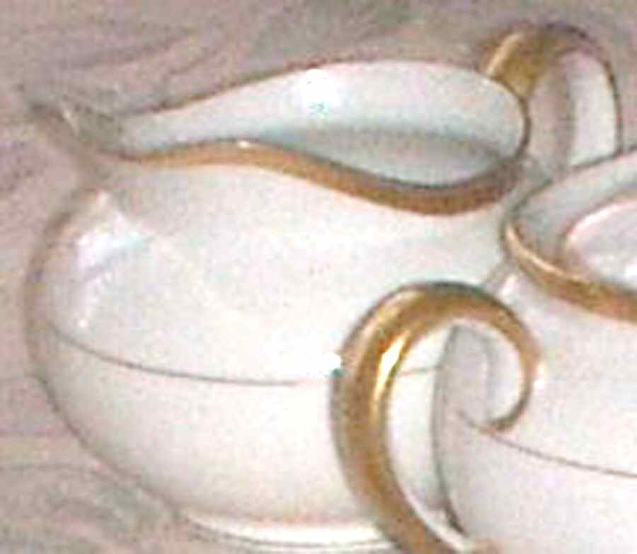 N2262 Creamer by Noritake-1