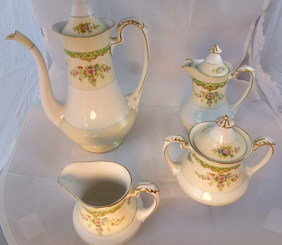 N2264 Coffee Pot & Lid by Noritake-1