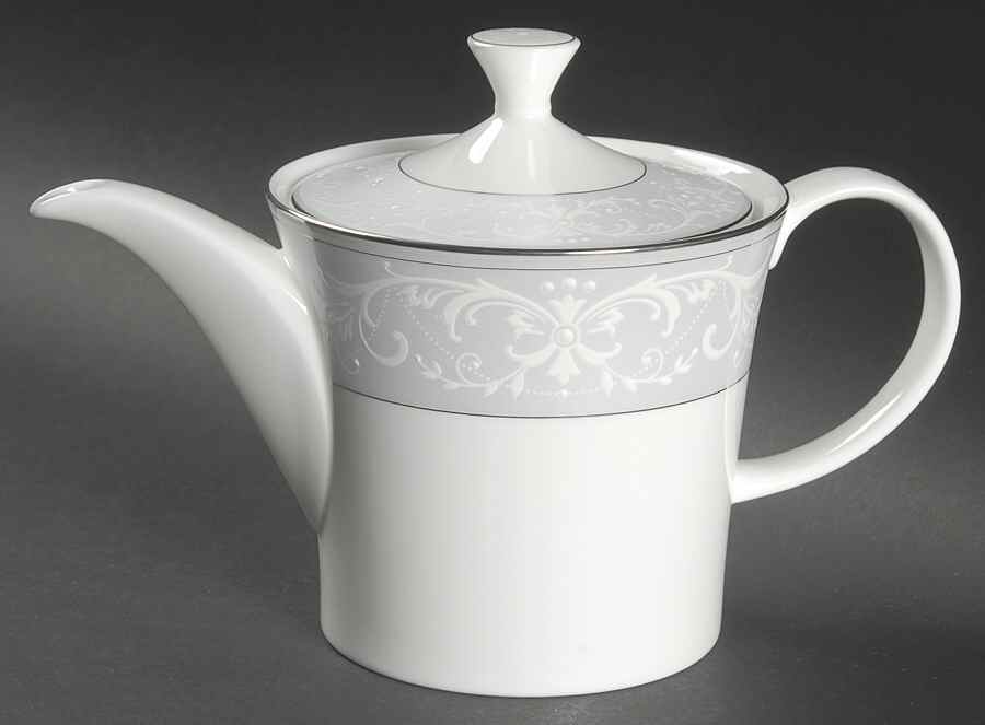 Sky Symphony Tea/Coffee Pot & Lid by Nikko-1