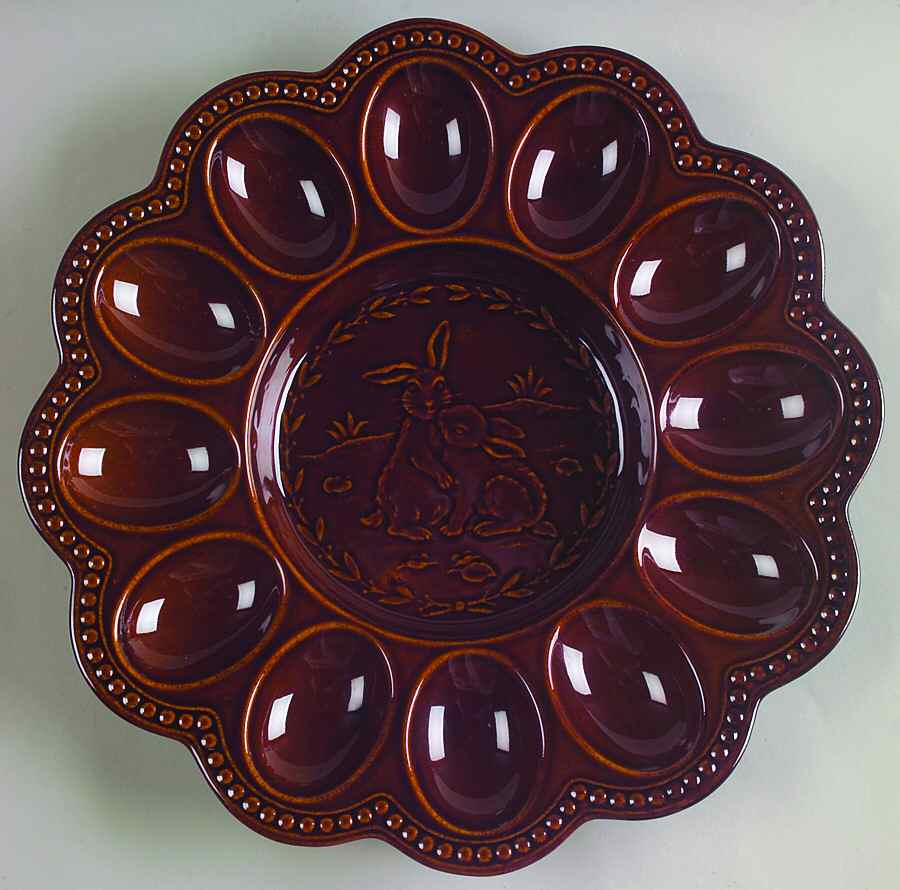 Woodbury Cinnamon Deviled Egg Plate by Nikko-1