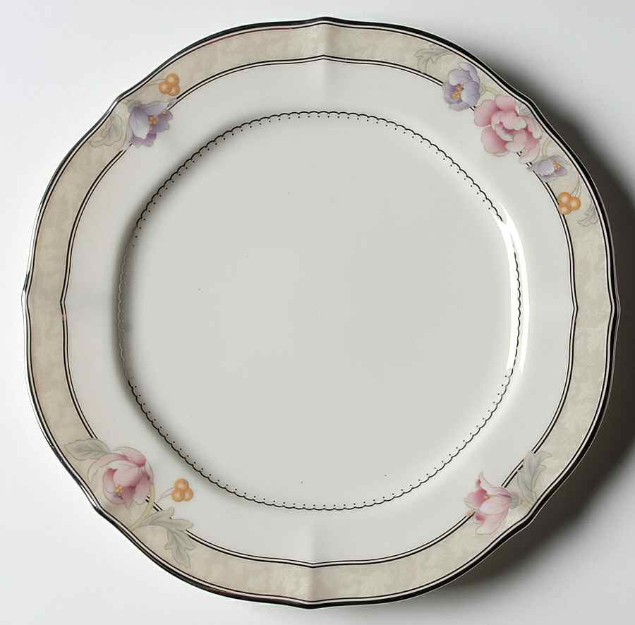 Avery Platinum Salad Plate by Noritake-1