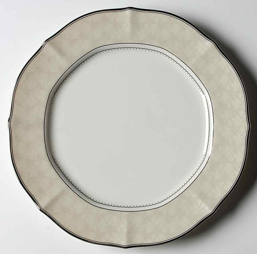 Avery Platinum Dinner Plate by Noritake-1