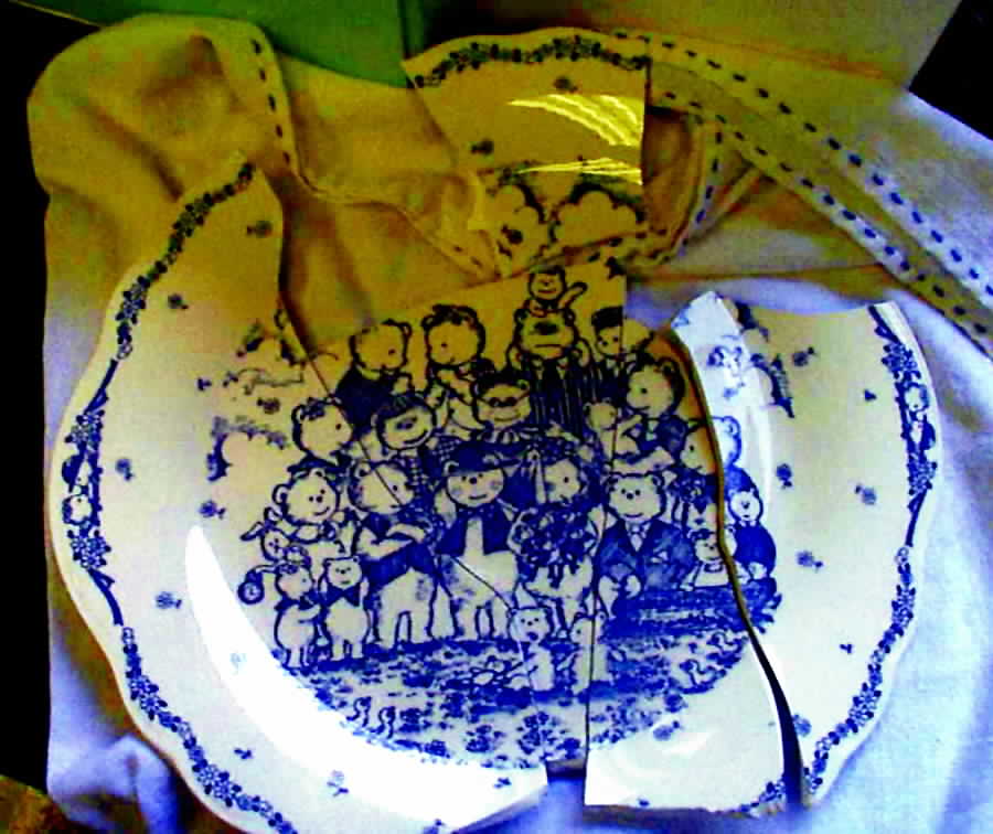 NIK80 Handled Cake Plate by Nikko-1