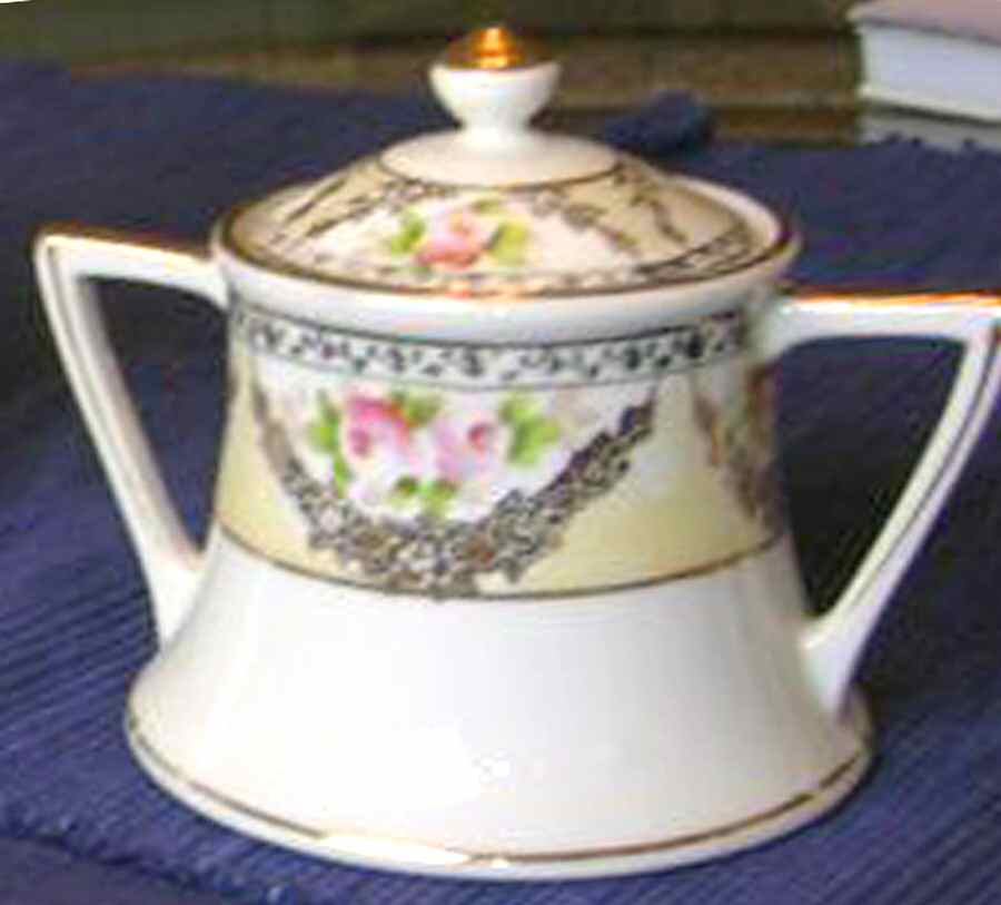 N2384 Mini Sugar Bowl & Lid by Noritake-1