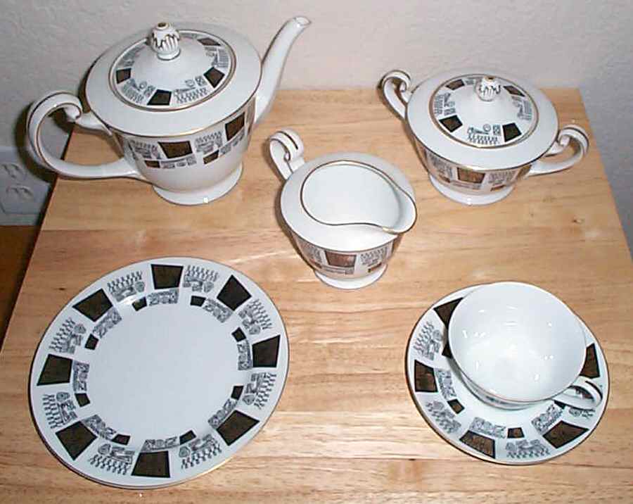 N2392 Flat Cup & Saucer Set by Noritake-1