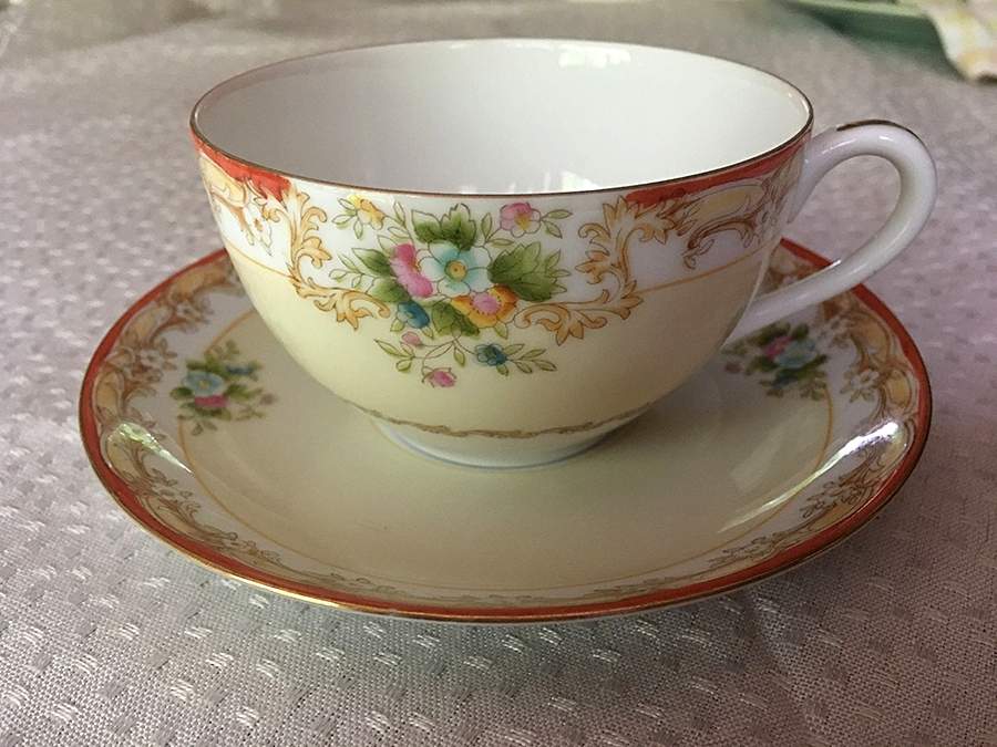 N2402 Flat Cup & Saucer Set by Noritake-1