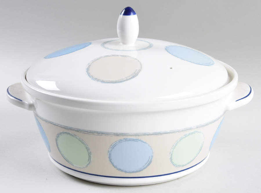 Java Blue 2.5 Qt Round Covered Casserole by Noritake-1
