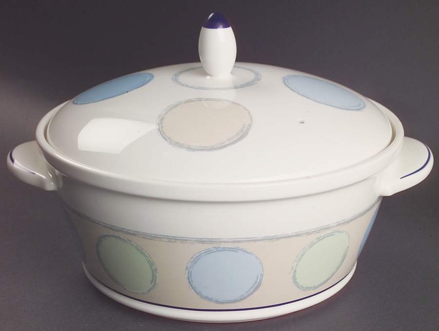 Java Blue 2.5 Qt Round Covered Casserole by Noritake-1