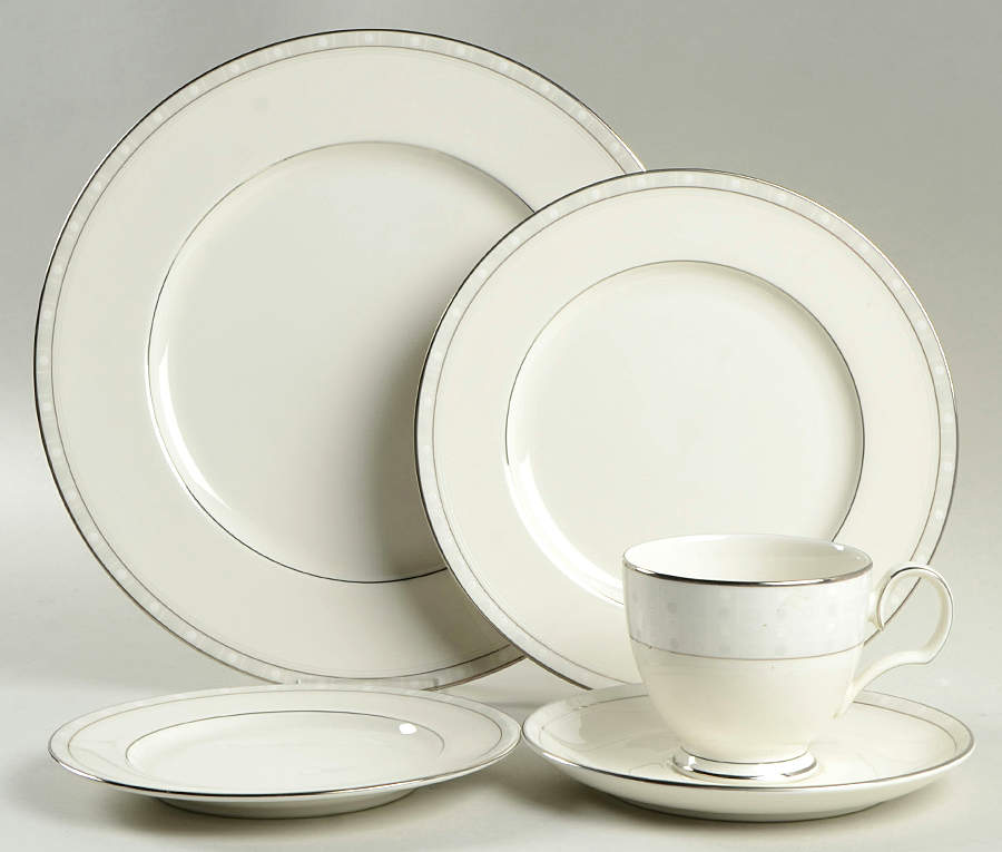 Aria Platinum 5 Piece Place Setting by Noritake-1