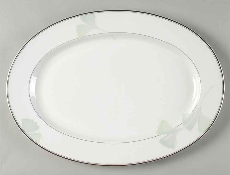 Les Feuilles 14" Oval Serving Platter by Nikko-1