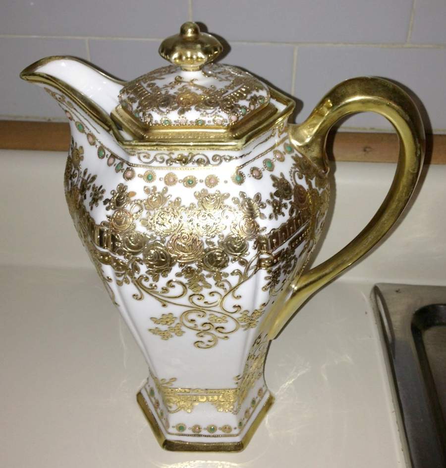 N2429 Chocolate Pot & Lid by Noritake-1