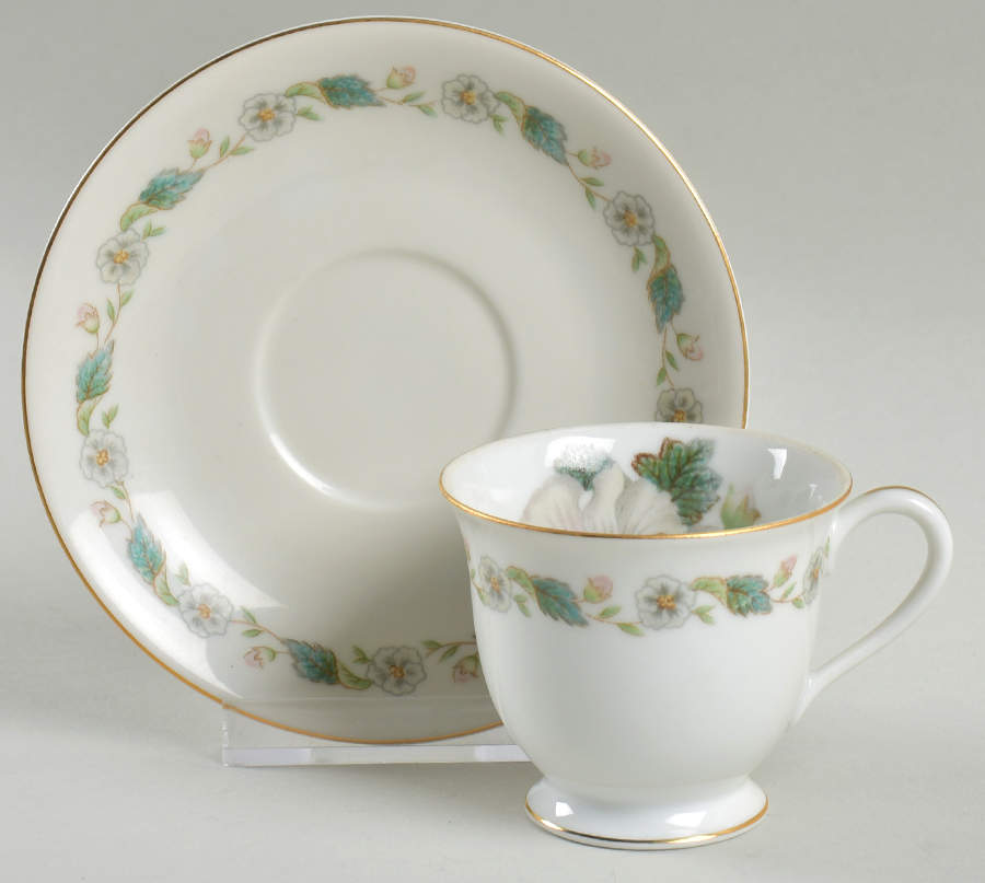 N2432 Footed Demitasse Cup & Saucer Set by Noritake-1
