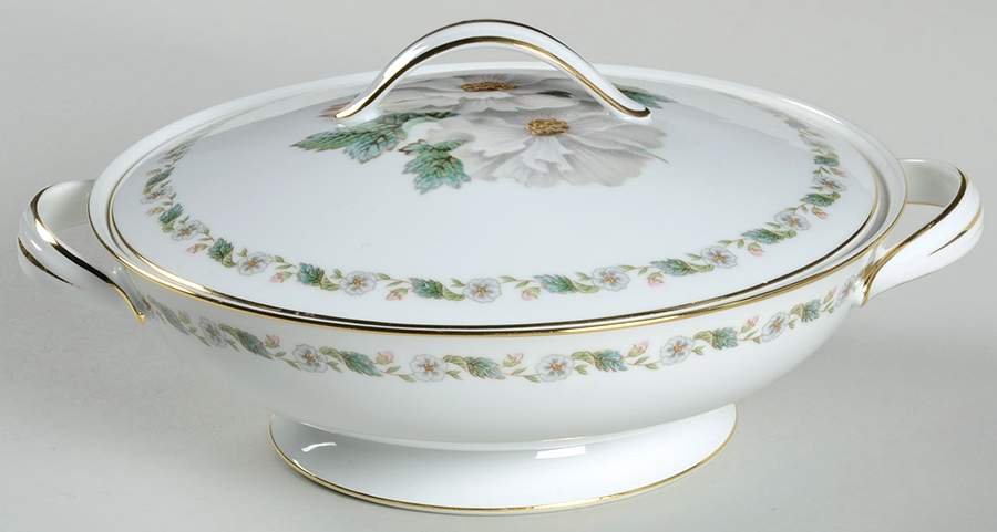 N2432 Round Covered Vegetable by Noritake-1