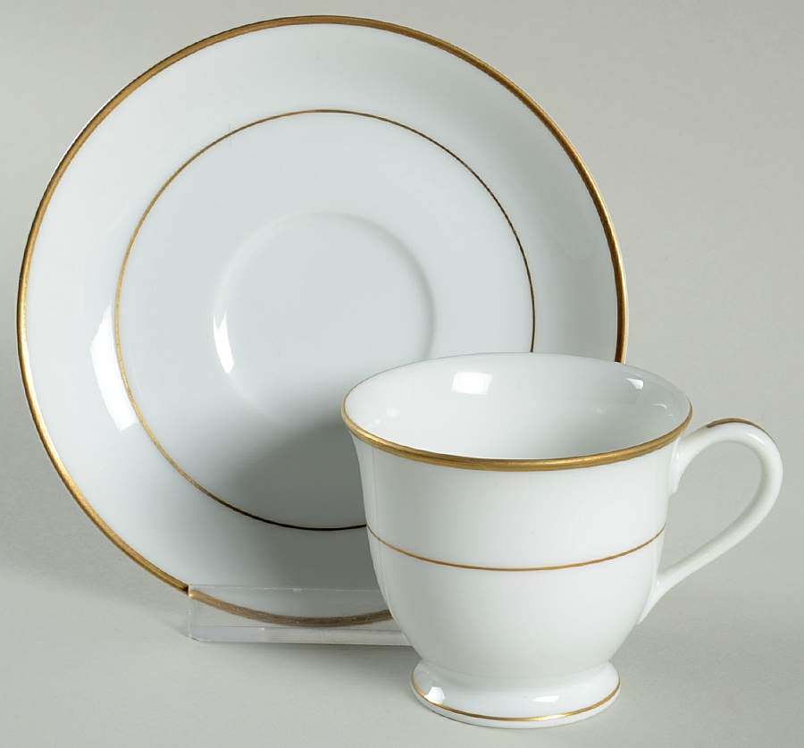 N2439 Footed Demitasse Cup & Saucer Set by Noritake-1