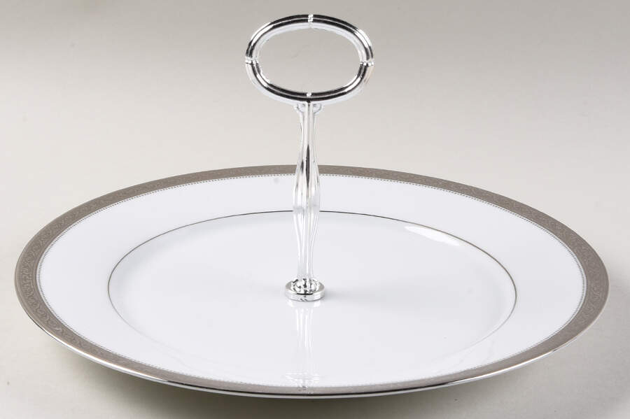 Signature Platinum Round Serving Plate with Center Handle (Dp) Hc by Noritake-1