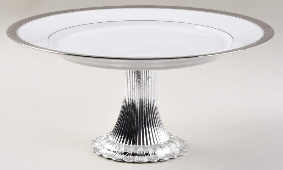 Signature Platinum Cake Stand with 4"-5" Metal Pedestal  Hc by Noritake-1