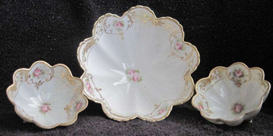 N2466 Large Footed Fruit Bowl by Noritake-1
