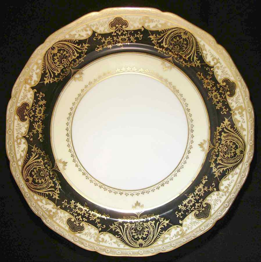 N2667 Dinner Plate by Noritake-1