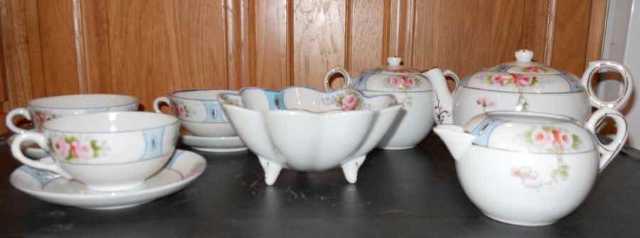 NIP88 Flat Cup & Saucer Set by Nippon-1