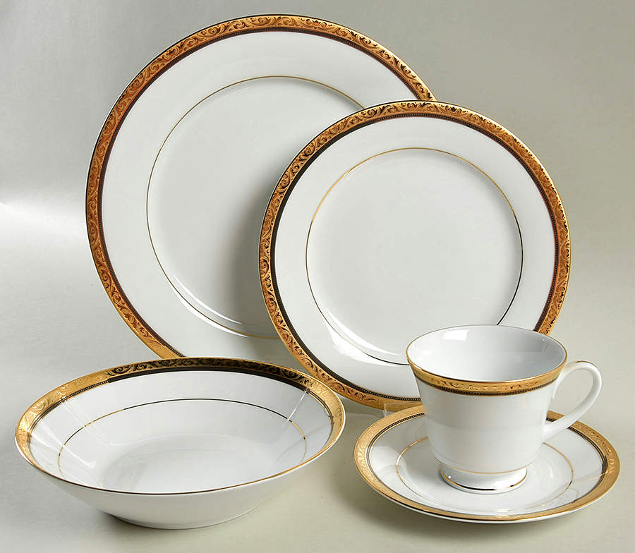 Regent Gold 5 Piece Place Setting by Noritake-1