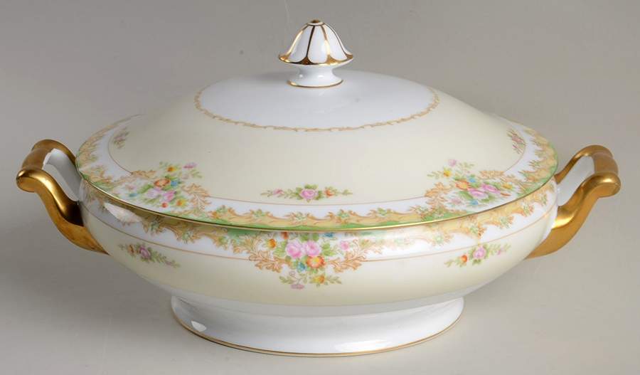 N420 Round Covered Vegetable by Noritake-1