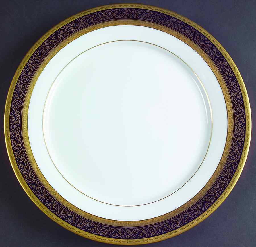 Cambridge Dinner Plate by Noritake-1