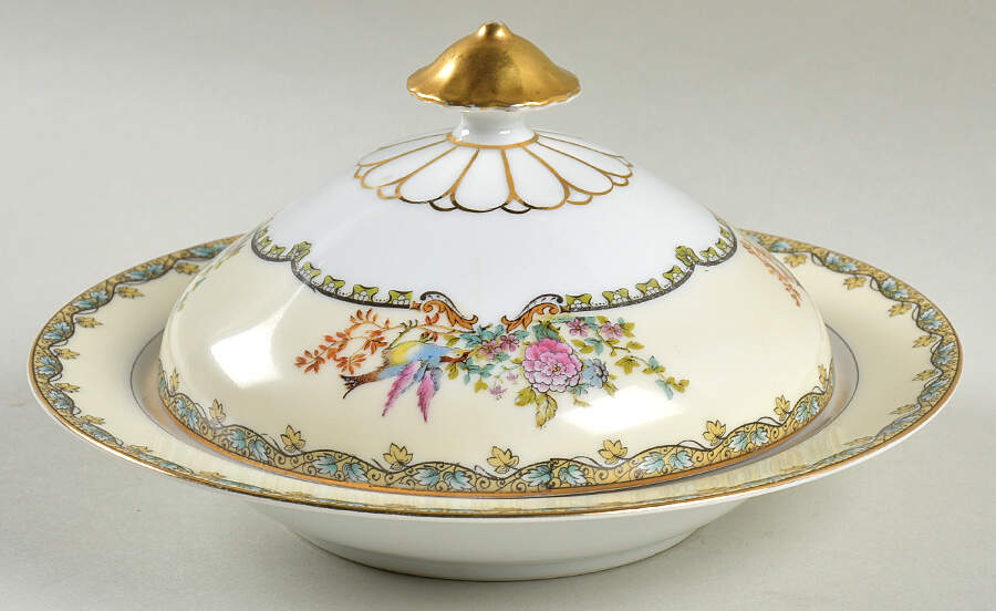 N4367 Round Covered Butter by Noritake-1