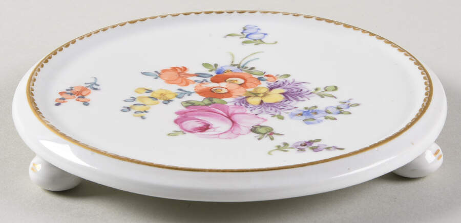 1012Z Trivet by Nymphenburg-1