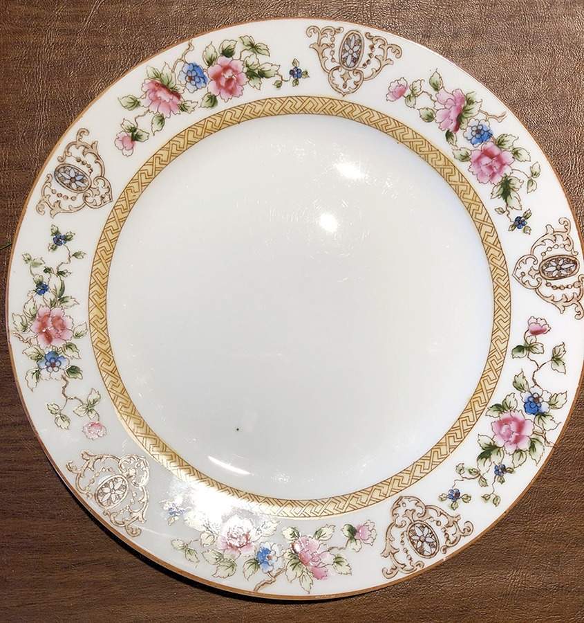 N2732 Dinner Plate by Noritake-1