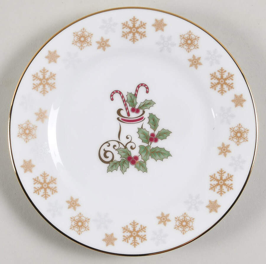 Holly and Berry Gold Appetizer Plate by Noritake-1