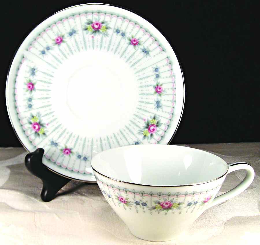 N2750 Flat Cup & Saucer Set by Noritake-1