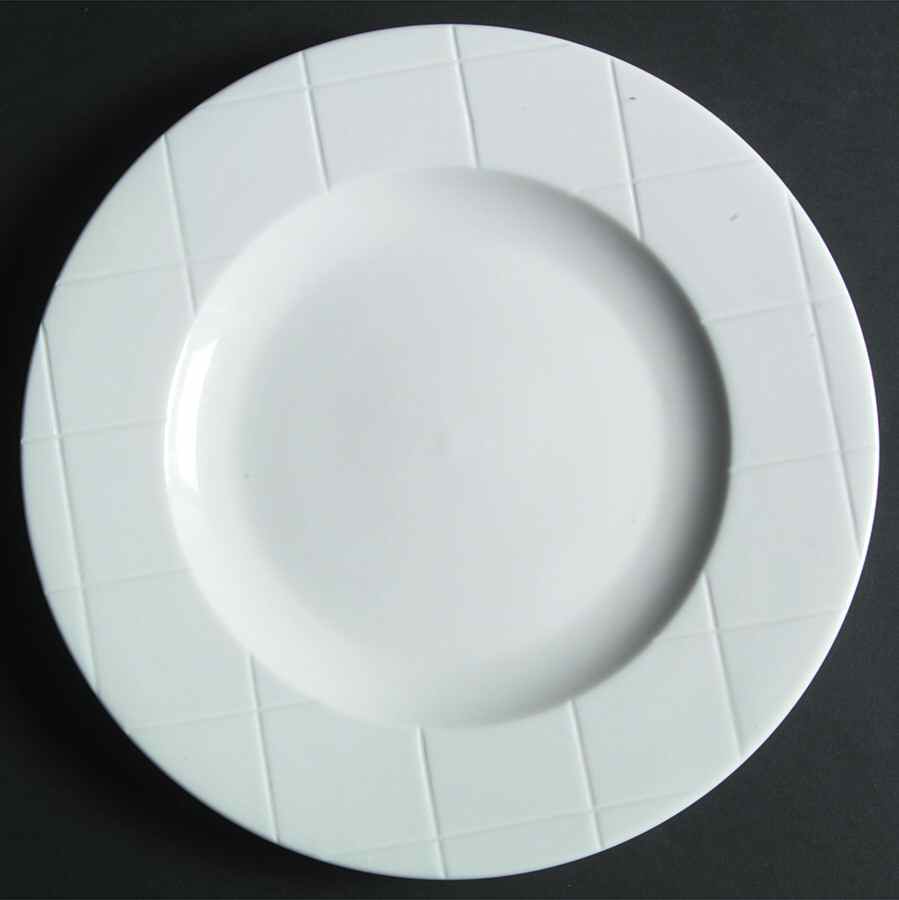 Stateroom Dinner Plate by Nautica-1
