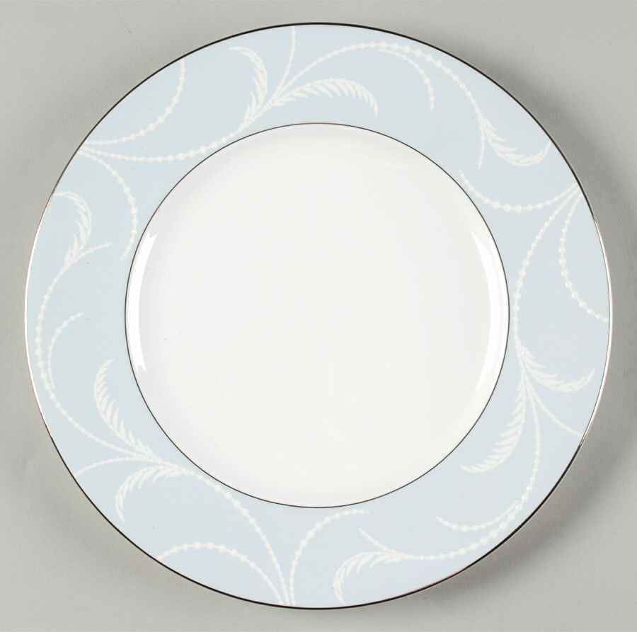 Pearl Ariel Accent Luncheon Plate by Nikko-1