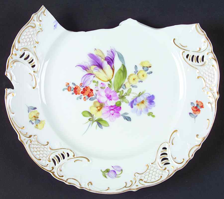 1012 (Pierced, Gold Trim) Salad Plate by Nymphenburg-1