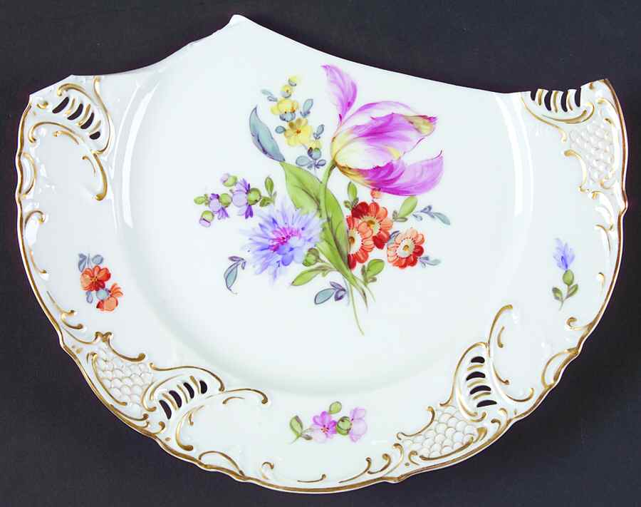 1012 (Pierced, Gold Trim) Salad Plate by Nymphenburg-1