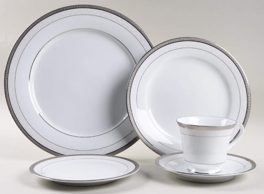 Portia 5 Piece Place Setting by Noritake-1