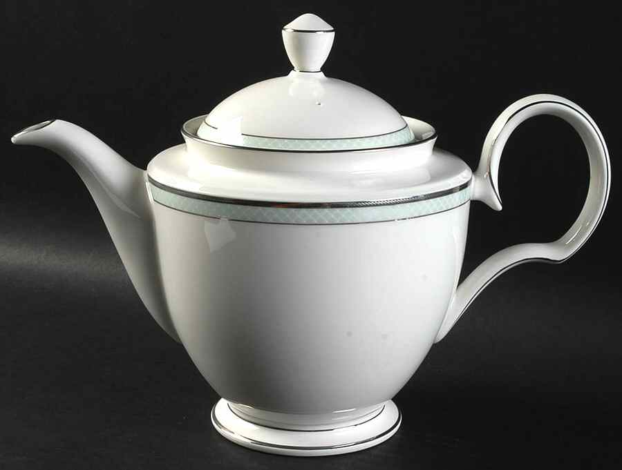 Willowmere Tea/Coffee Pot & Lid by Noritake-1