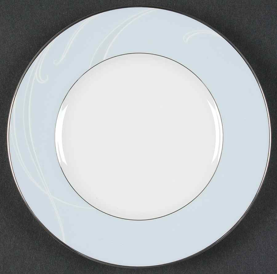 Pearl Crescent Bread & Butter Plate by Nikko-1