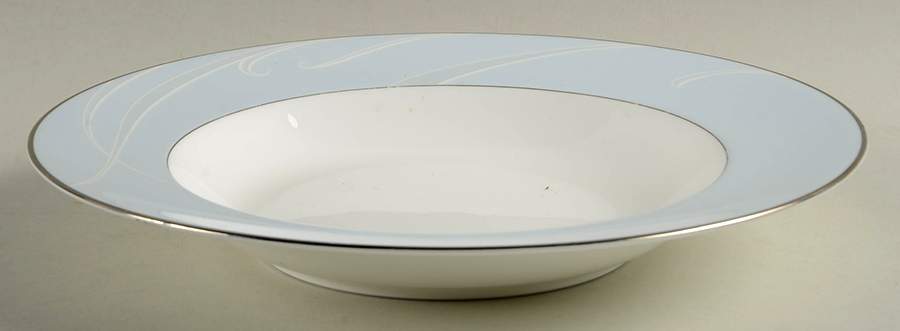 Pearl Crescent 9" Soup/Pasta Bowl by Nikko-1