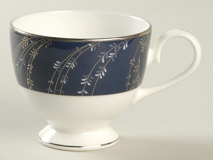 Platinum Night Footed Cup by Nikko-1
