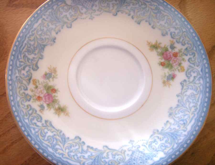 N2821 Saucer by Noritake-1