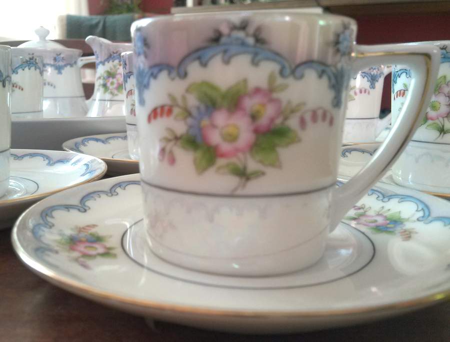 N2565 Flat Demitasse Cup & Saucer Set by Noritake-1