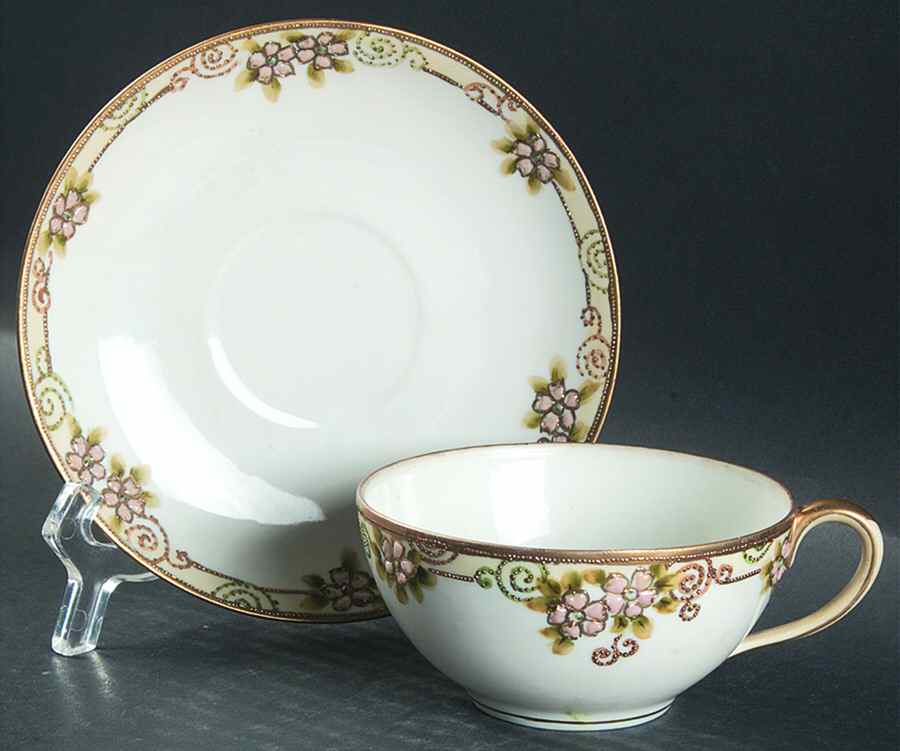 N2826 Flat Cup & Saucer Set by Noritake-1