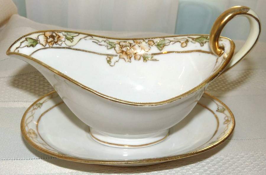 N2827 Gravy Boat & Underplate by Noritake-1