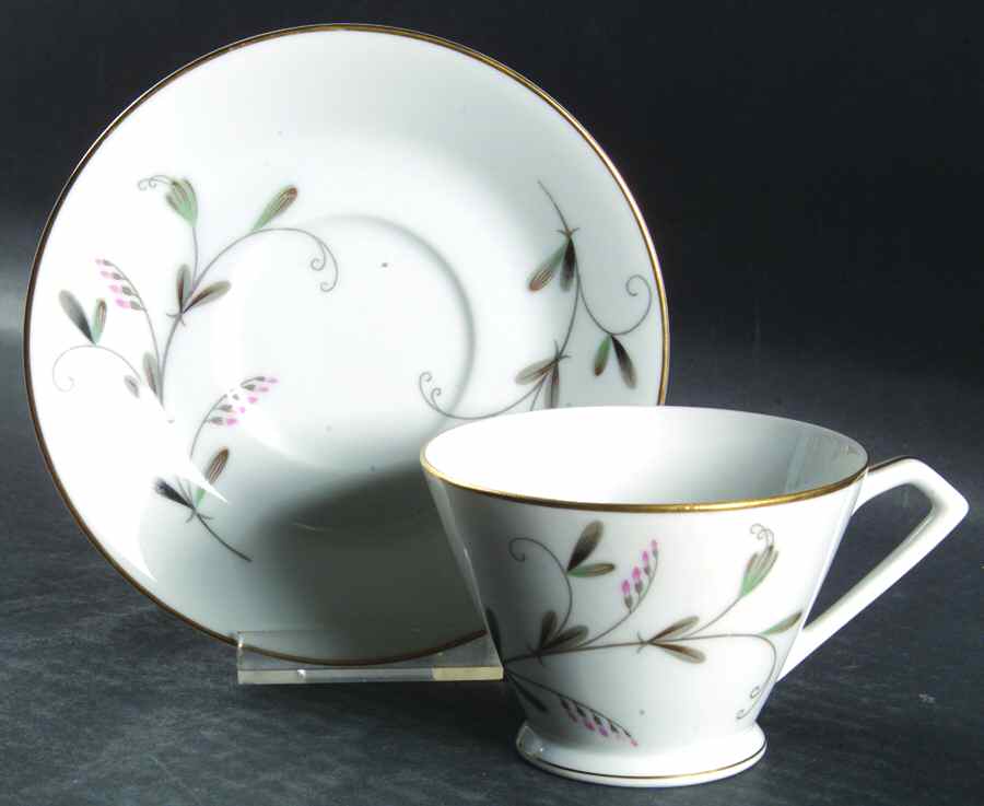 N2834 Footed Cup & Saucer Set by Noritake-1