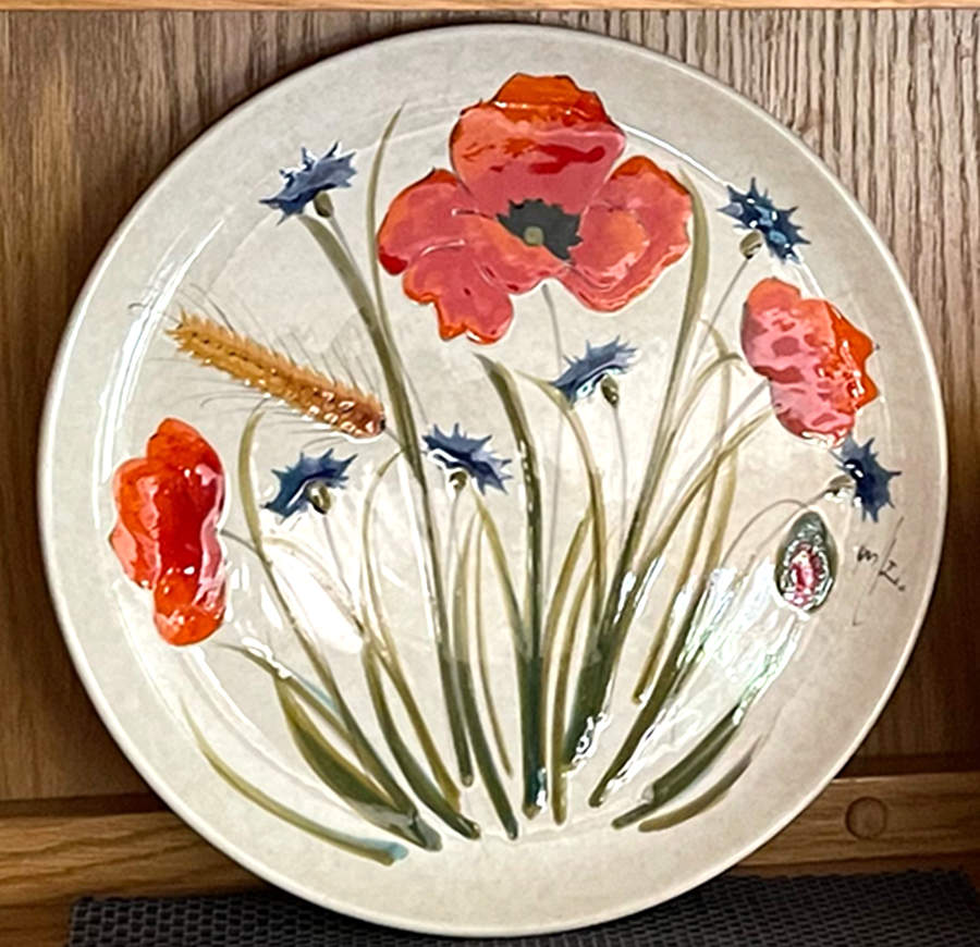 Papavero Salad Plate by Nuova Ceramic Vinenz-1