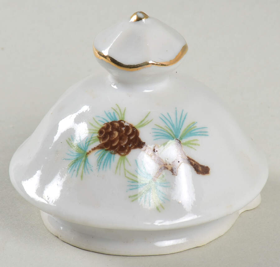 Pine Cone Lid for Coffee Pot by Norcrest-1