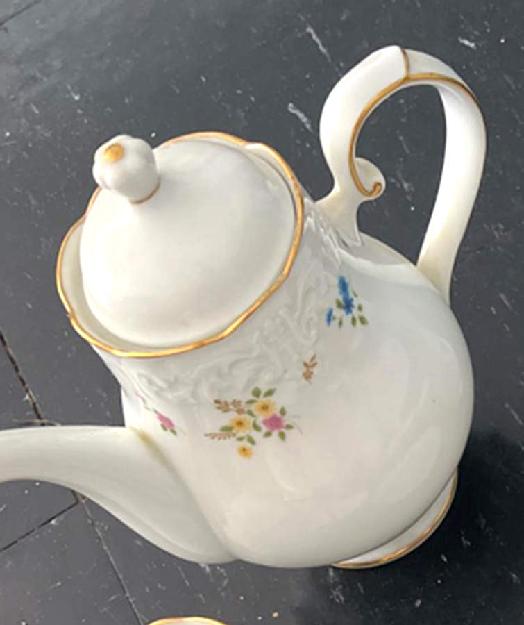 N2850 Coffee Pot & Lid by Noritake-1