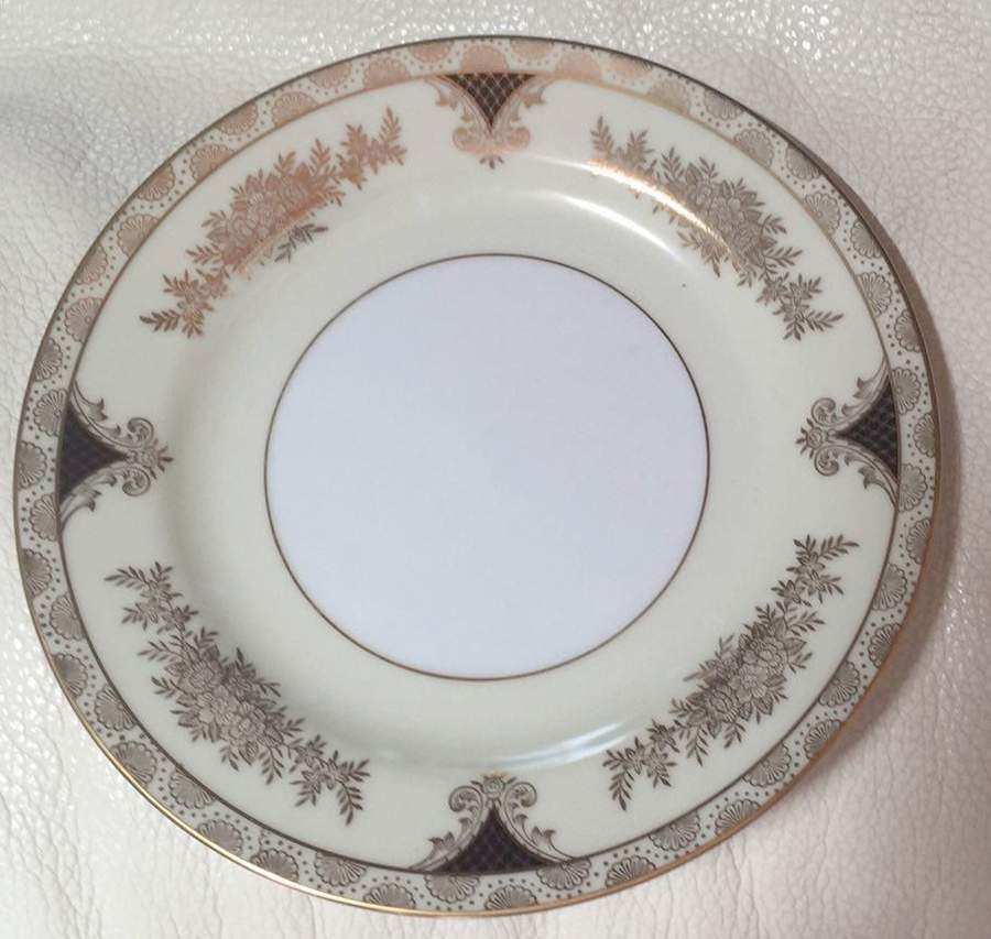 N2871 Dinner Plate by Noritake-1